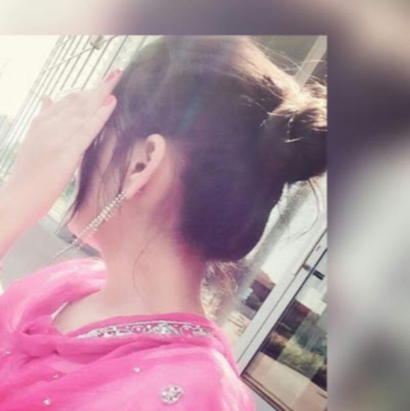 Meet your Posher, Manvir - Picture 1 of 1